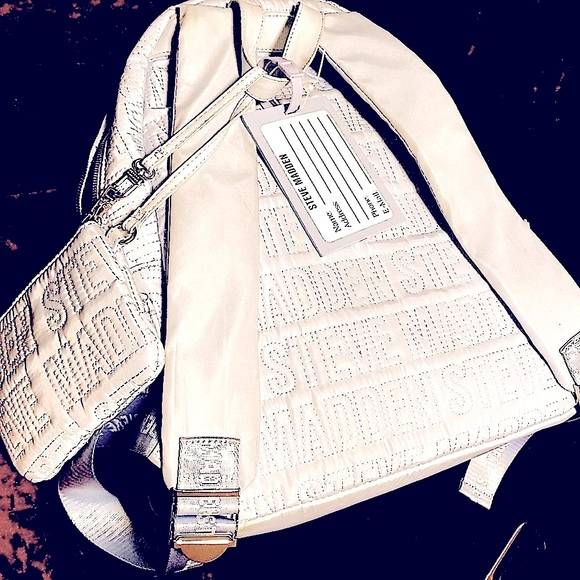 Steve Madden backpack - Picture 6 of 9